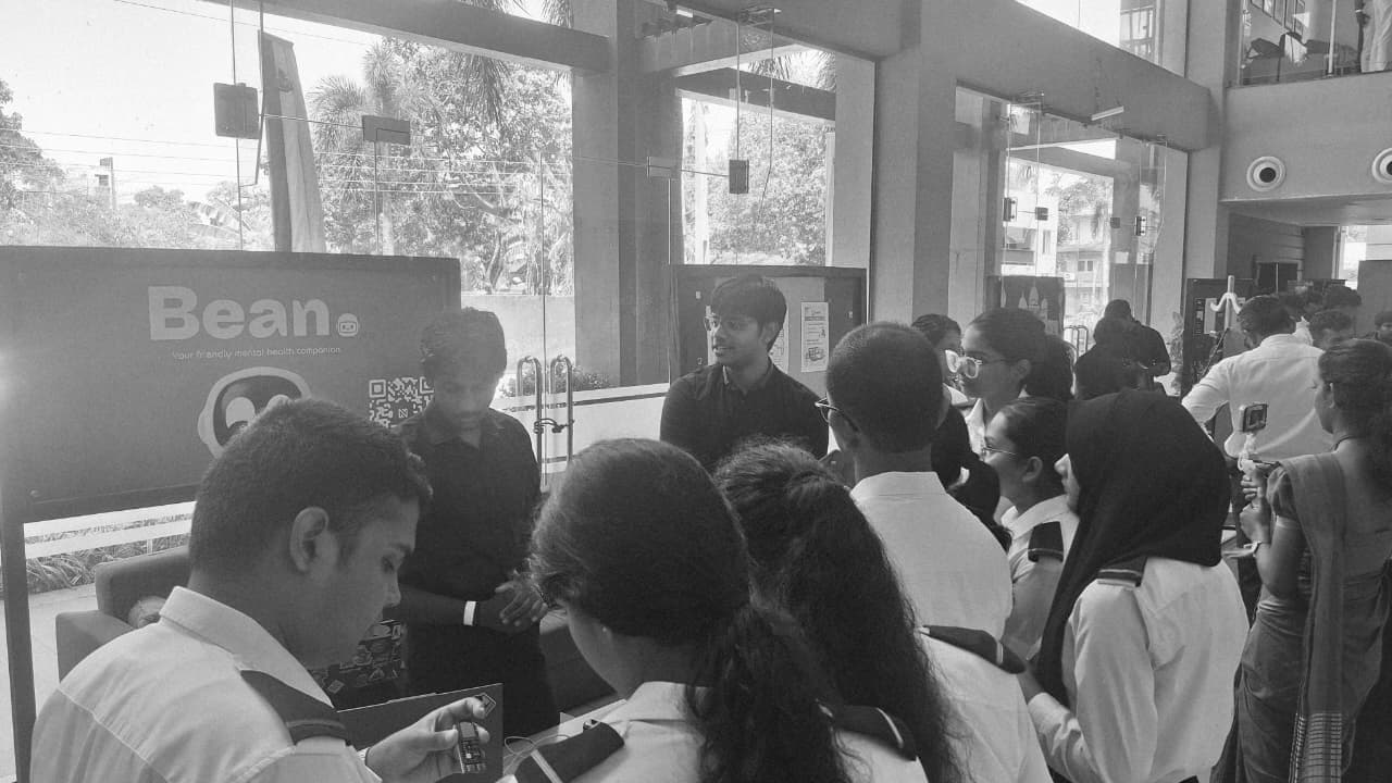 Randil Fernando - Neurobloom Robot Portfolio